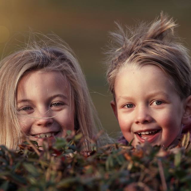 Avec Des Enfants