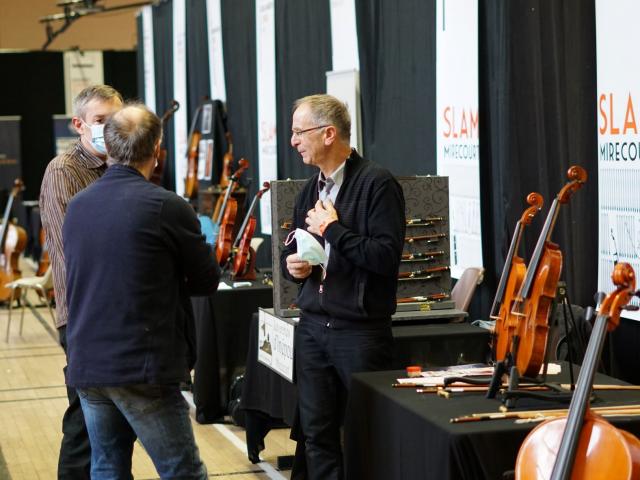 Luthiers Sur Le Salon Slam